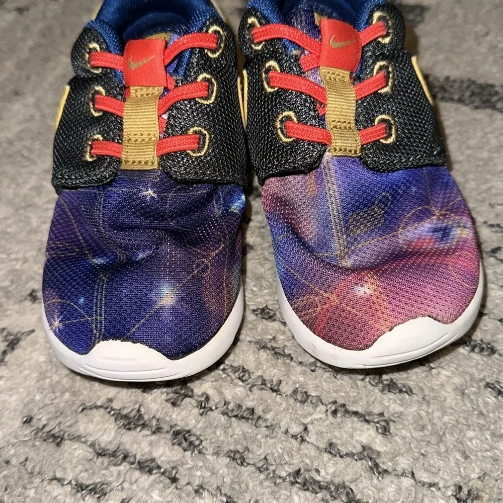 Roshe Run 8C‎ Nike Galaxy Shoes
